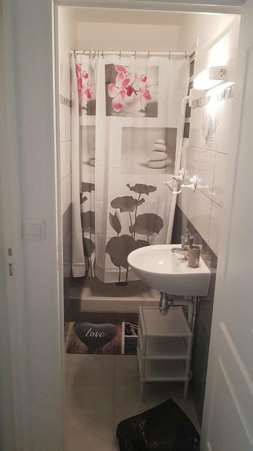 Joli Appartement Avec Vue Au Moule 르 물레 외부 사진
